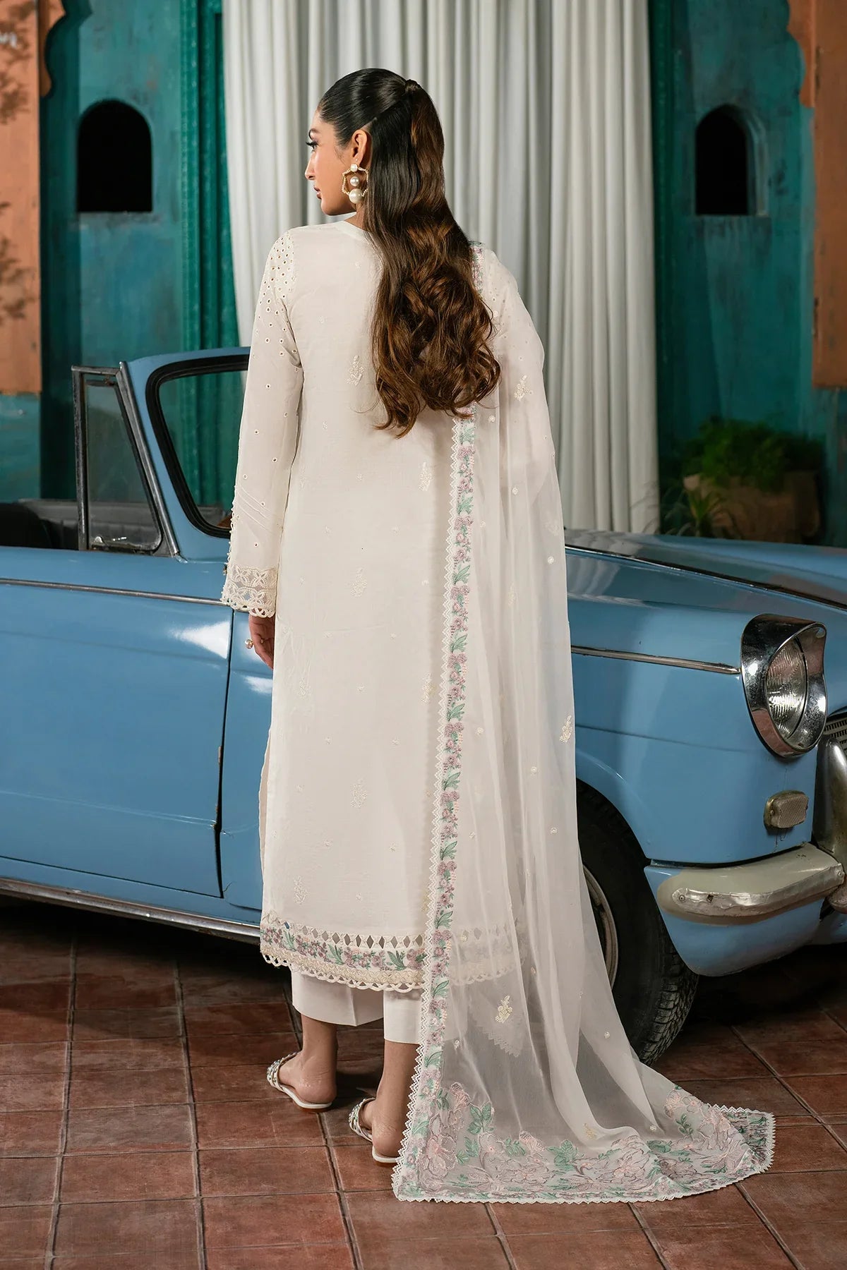 UNST-LMLW -09 JANIRA