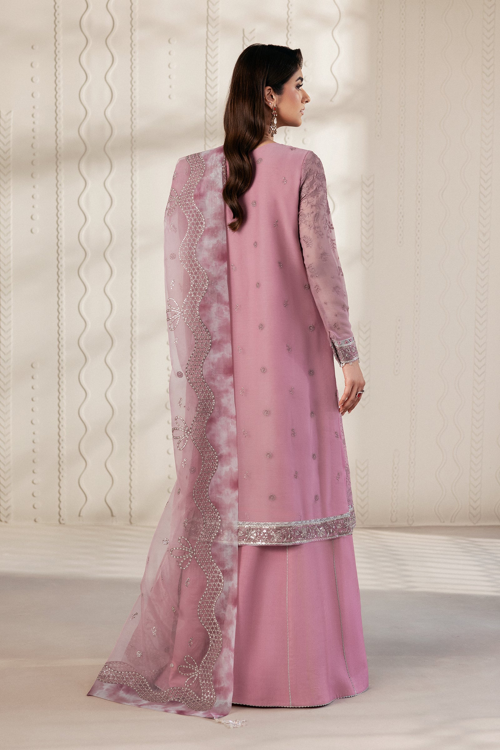 SIYAAN